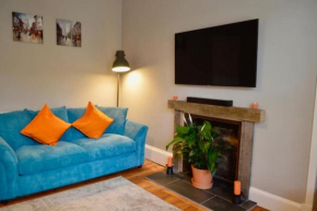 Lovely traditional 2 bedroom flat in Haymarket